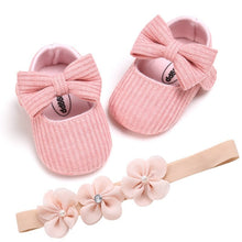 Load image into Gallery viewer, Baby Girl Shoes
